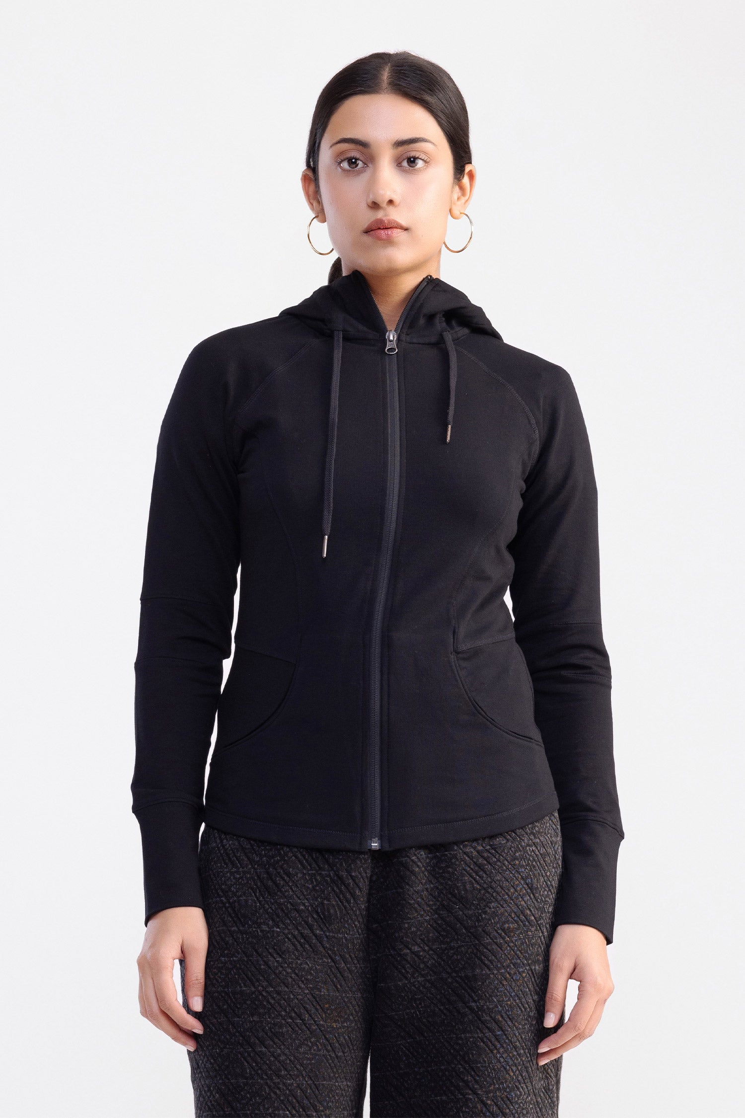 Globe Trotter Hoddie Black