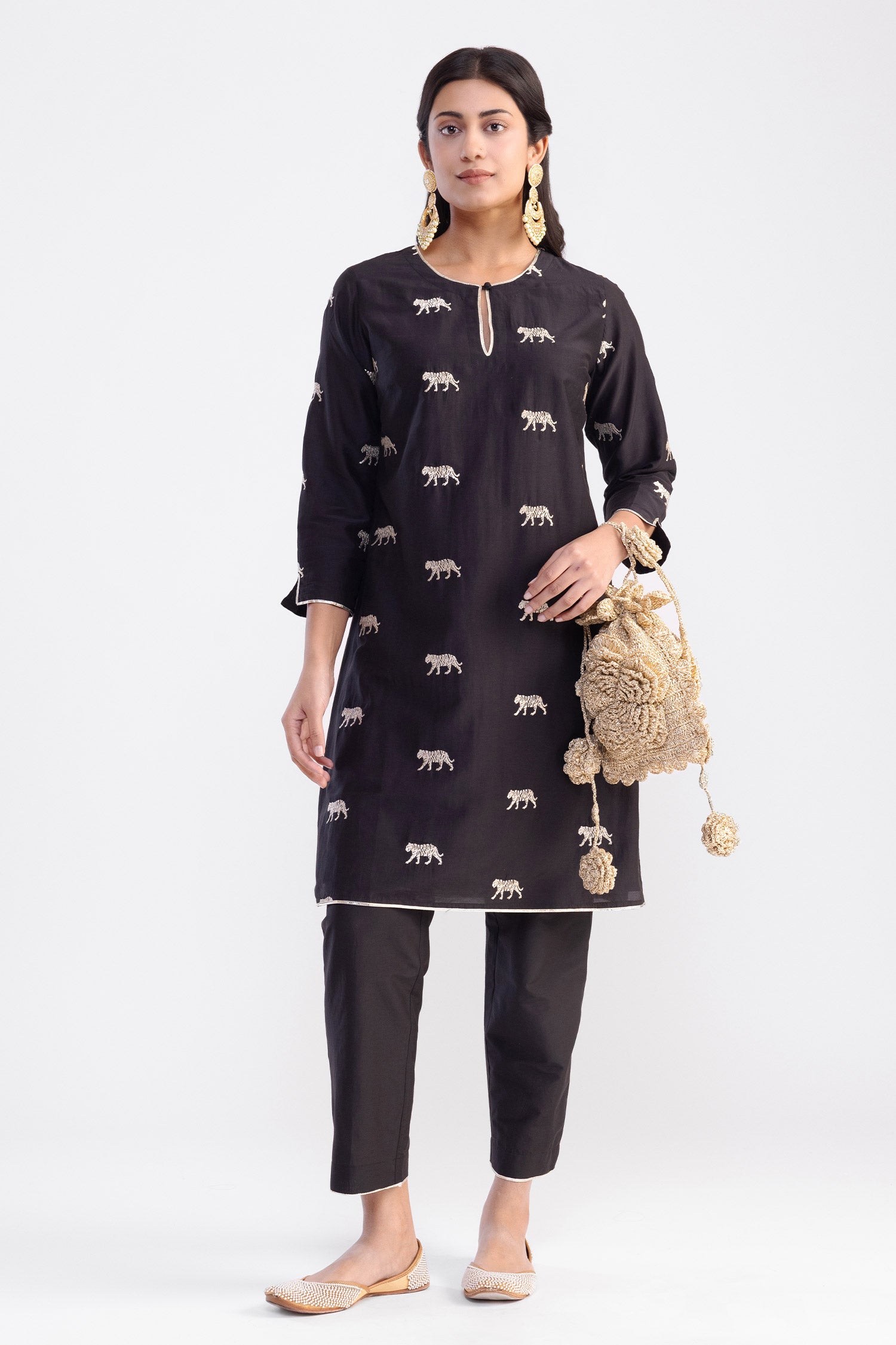 Royal Heiress Black Kurta Set