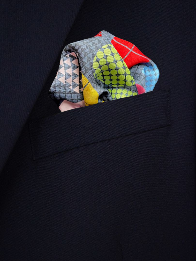 Play Multi Pocket Square